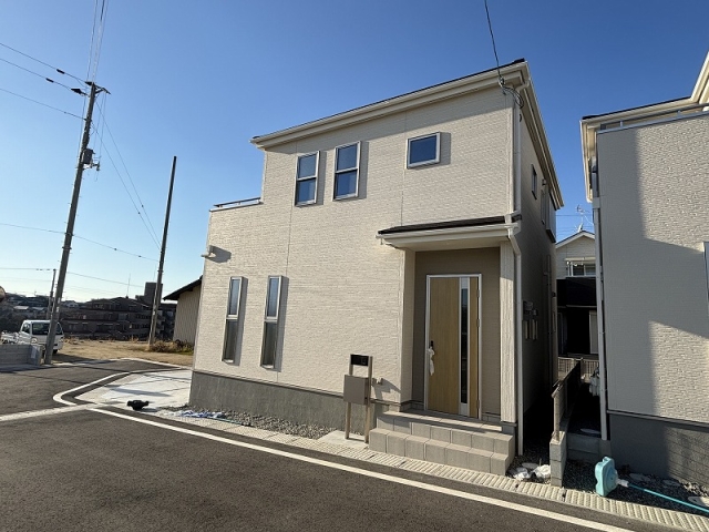 大阪府富田林市廿山２丁目新築一戸建ての不動産情報です。