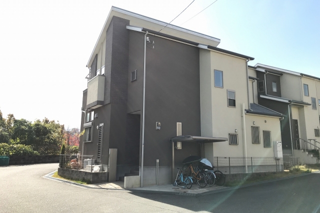 大阪府河内長野市上田町中古一戸建ての不動産情報です。