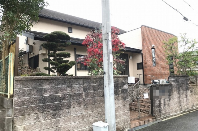 大阪府富田林市東板持町2丁目中古一戸建ての不動産情報です。