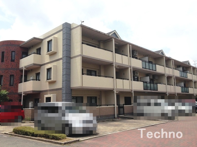 ヒルズ金剛寺池台大阪府富田林市金剛伏山台中古マンションの不動産情報です。