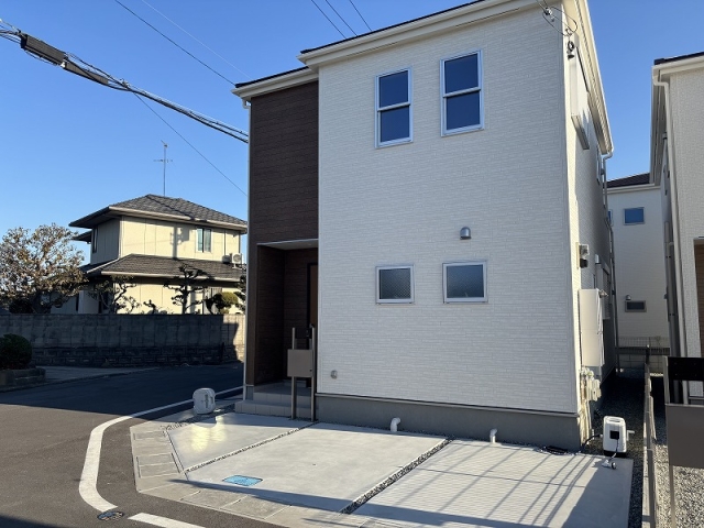 大阪府富田林市廿山２丁目新築一戸建ての不動産情報です。