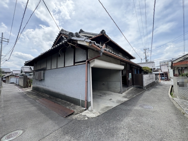 大阪府富田林市中野町２丁目中古一戸建ての不動産情報です。